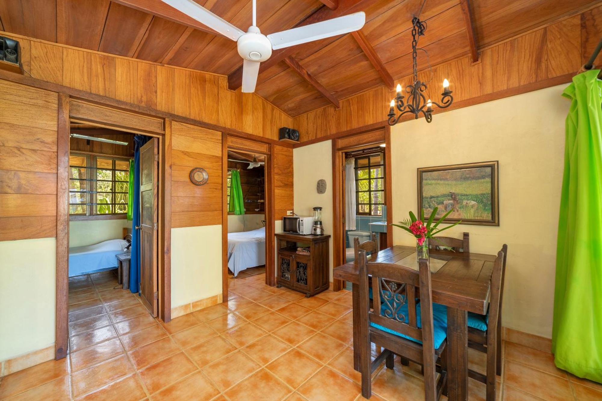 Casas Pelicano Playa Junquillal Exterior photo